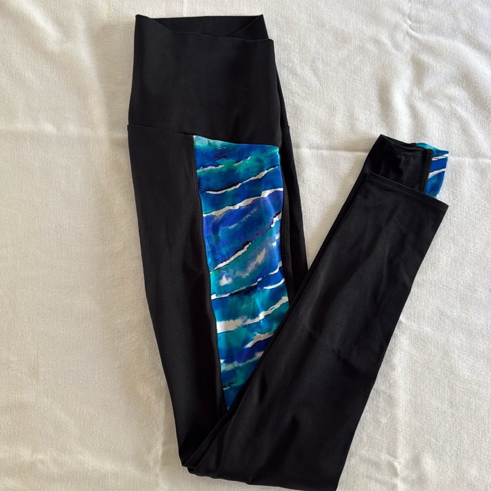 KDEER leggings Size Small Sneaker Length